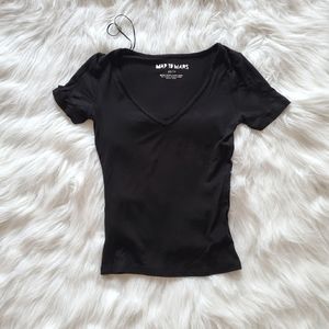 CROPPED BLACK TEE